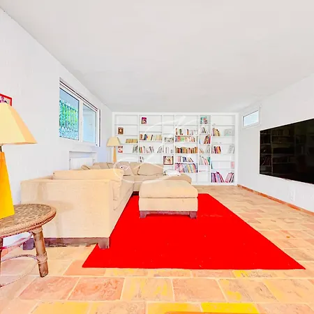Pleiades - Large Pool 6 Bedrooms 12 Guests Tatil Evi *
