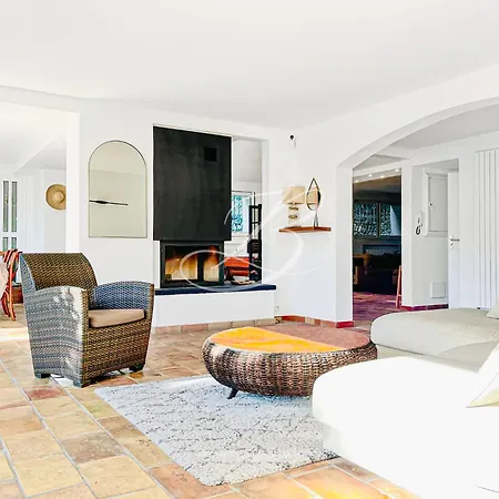 Pleiades - Large Pool 6 Bedrooms 12 Guests Le Cannet