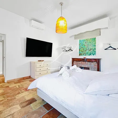 Pleiades - Large Pool 6 Bedrooms 12 Guests * Le Cannet
