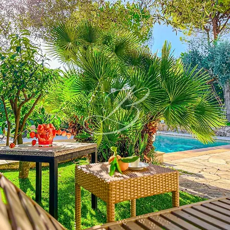 Pleiades - Large Pool 6 Bedrooms 12 Guests Vakantiehuis