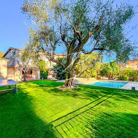 Pleiades - Large Pool 6 Bedrooms 12 Guests * Λε Κανέ